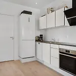 Apartment 2 Beliggende Og Lyst Indrettet