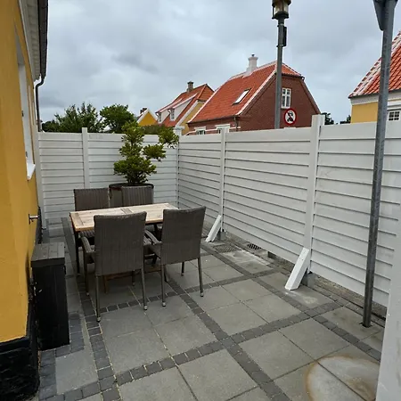 2 Beliggende Og Lyst Indrettet * Skagen