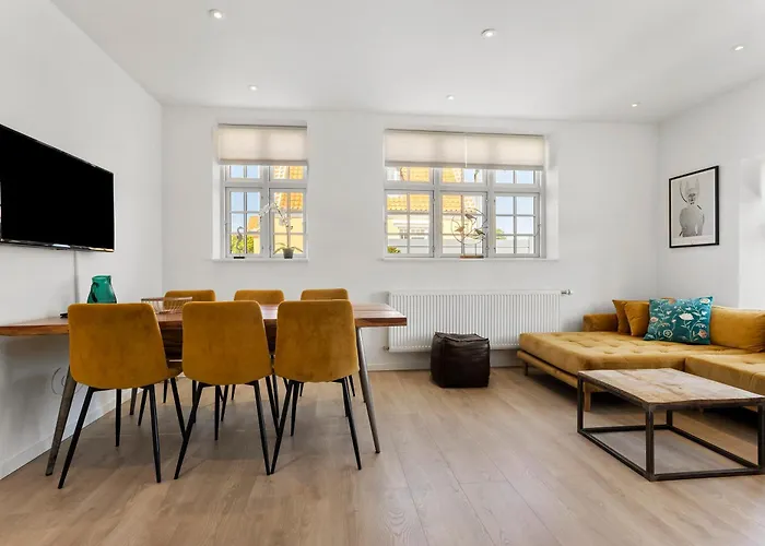 Apartment 2 Beliggende Og Lyst Indrettet Skagen